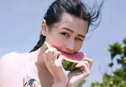 吃瓜网红图片头像高清女,揭秘吃瓜网红高清美女头像背后的故事