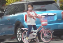 娱乐吃瓜酱骑车,骑行中的趣味人生